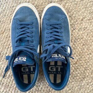 Nike SB GT Grant Taylor Blue Suede Skateboarding Shoe Men's Size 7/ EUR 40